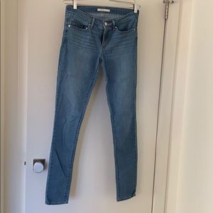 Levi’s light wash 711 skinny
